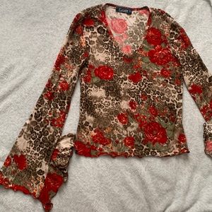 Garage floral top